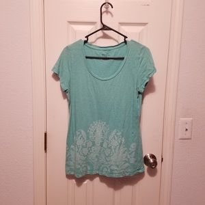 Merona Tee with design on bottom.